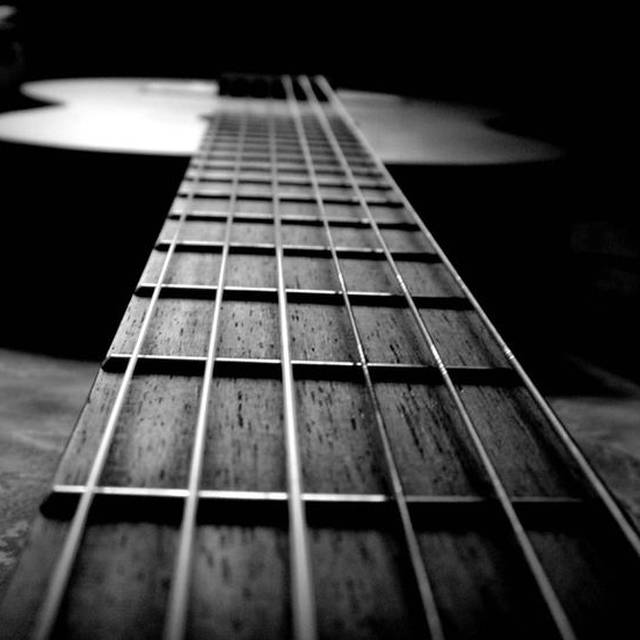 Как научиться играть на гитаре с нуля самостоятельно